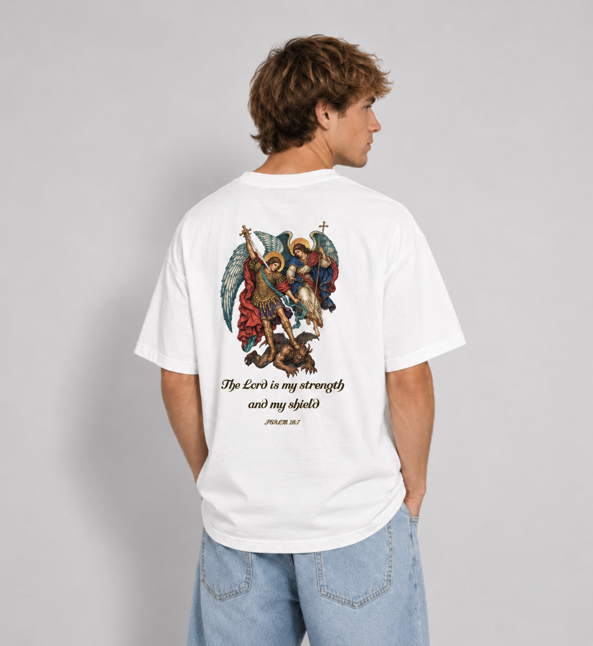 Produkttitel: Strength & Shield Oversized Tee – Psalm 28:7