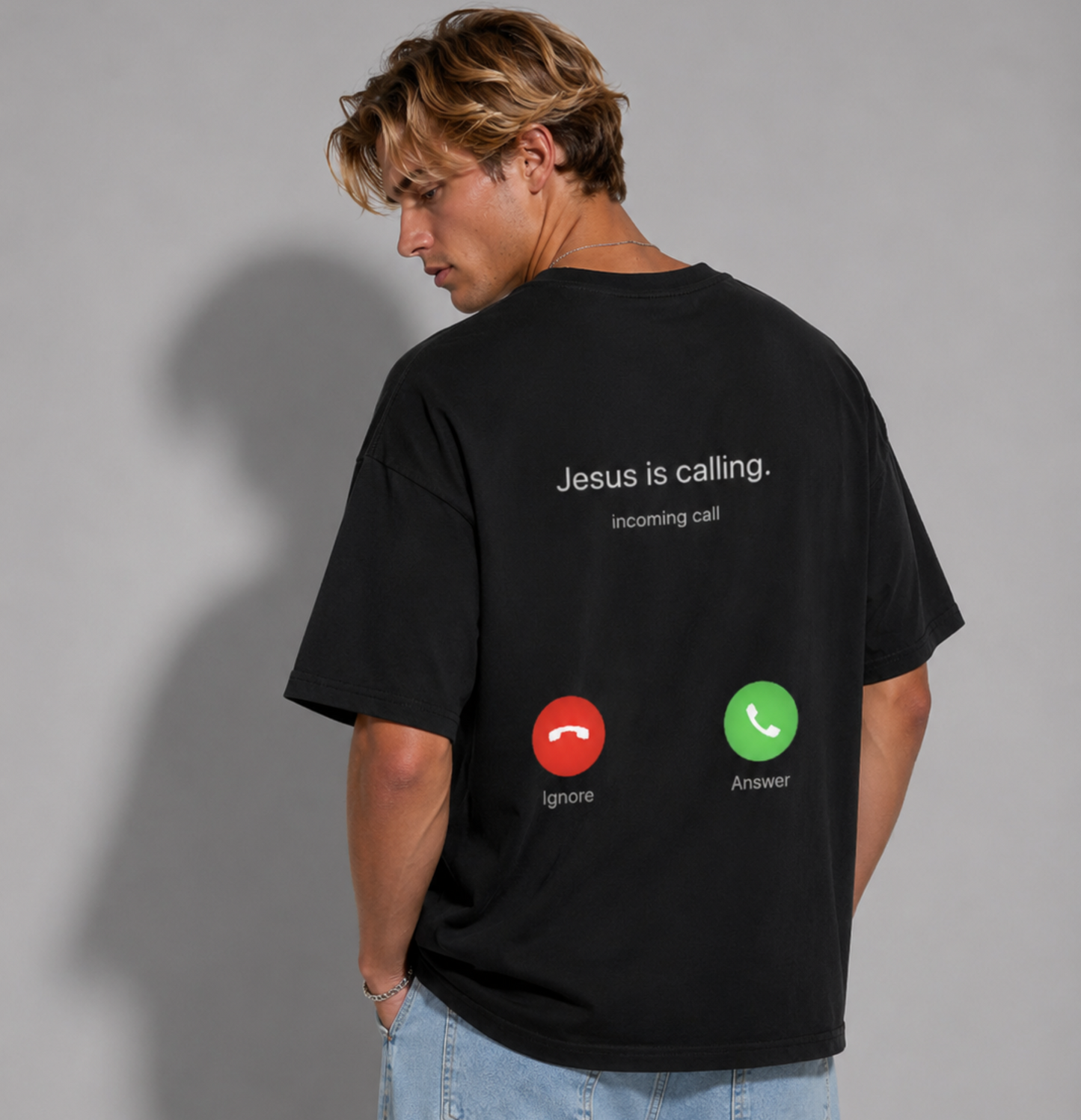 Jesus is calling. Oversized Shirt